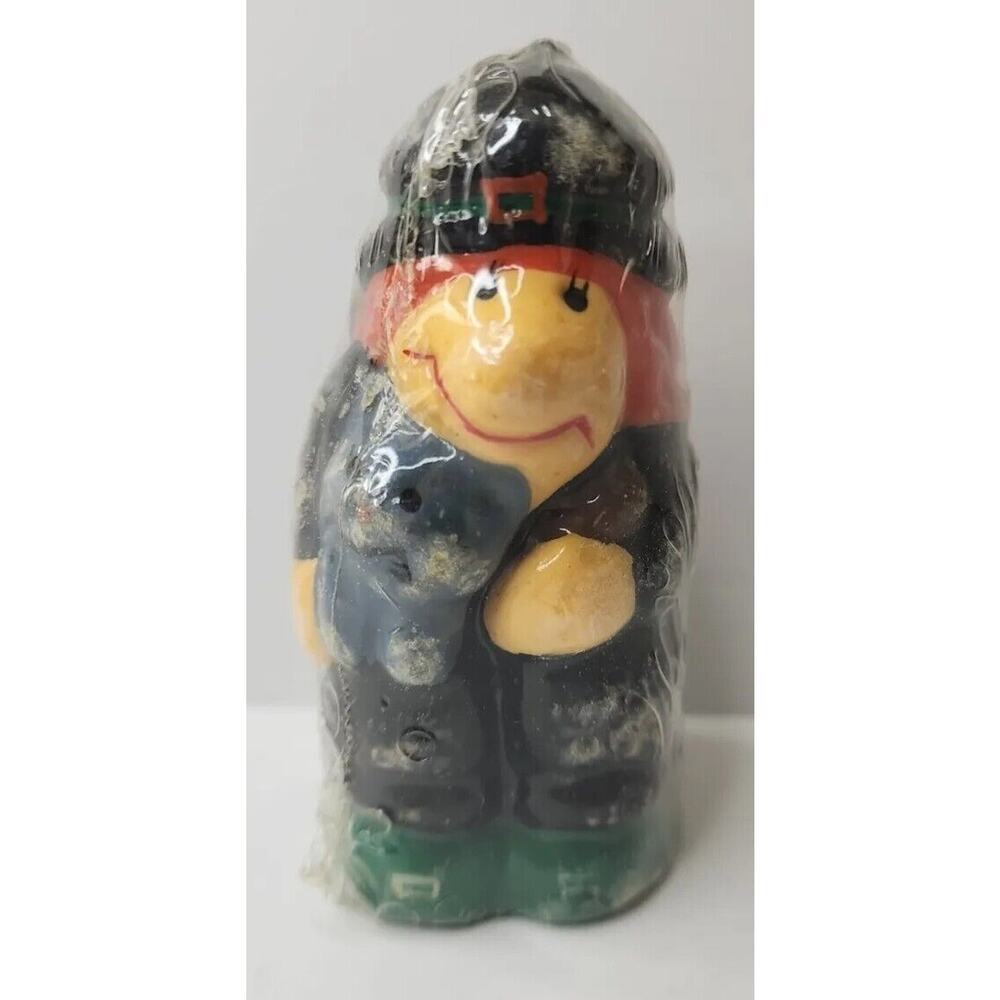 Vintage Wal-Mart Witch Holding Cat Candle New in Packaging 4" SKU H31